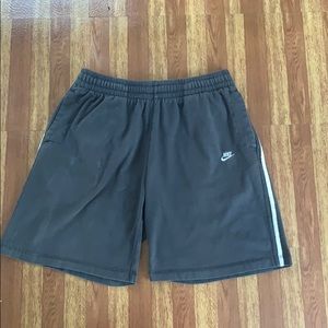 Men’s Nike Shorts size Large
